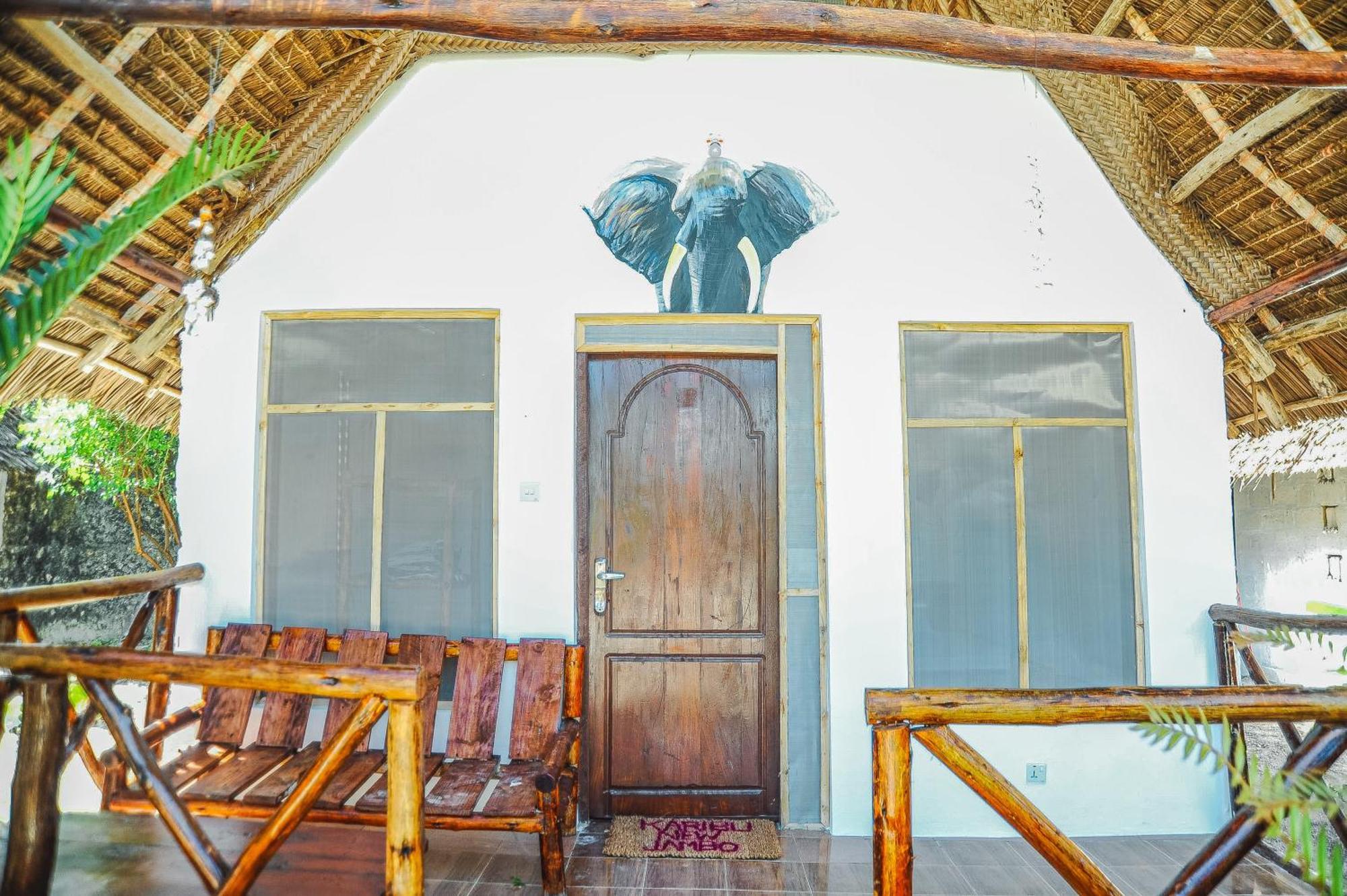 New Jambo Bungalows باجي المظهر الخارجي الصورة